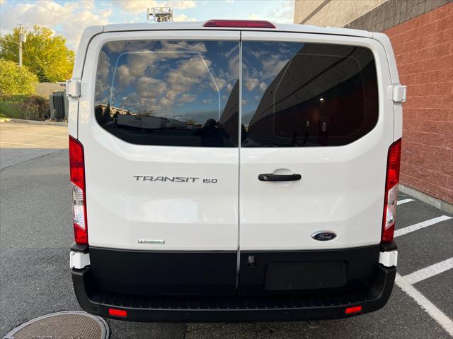 2020 ford transit-150 base