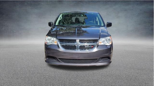 2019 dodge grand caravan se