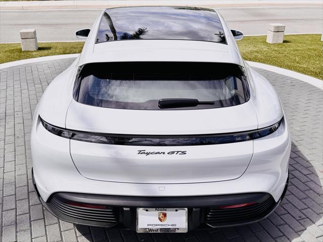 2024 porsche taycan cross turismo gts