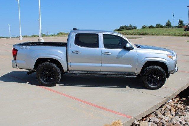 2023 toyota tacoma sr