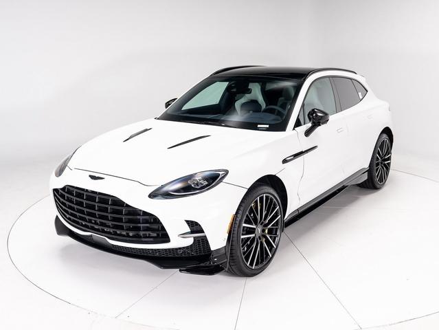 2024 aston martin dbx base