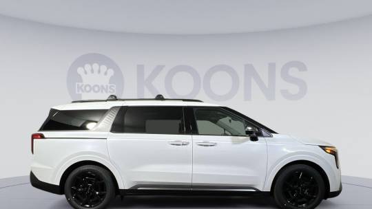 2025 Kia Carnival