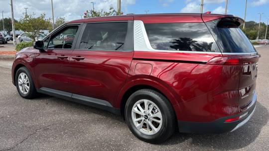 2023 Kia Carnival