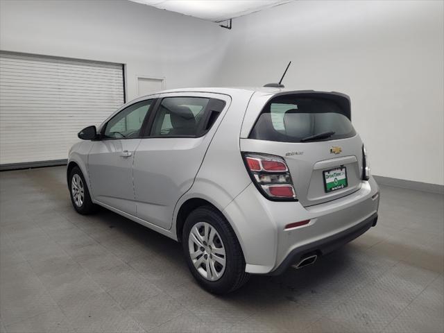 2020 chevrolet sonic fwd hatchback 1fl 5-door