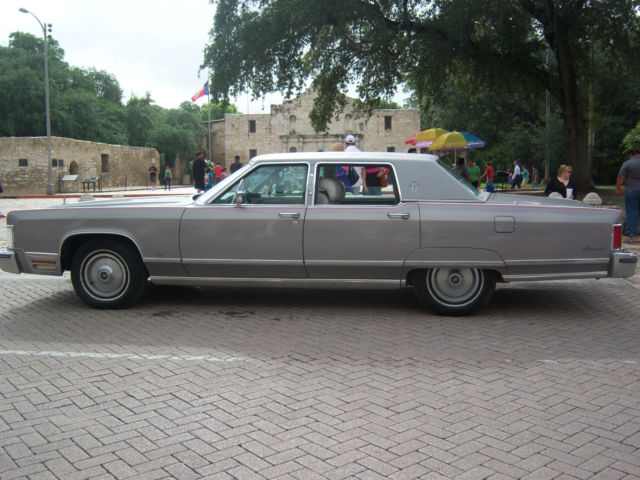 1976 lincoln continental 4 door with cartier interior