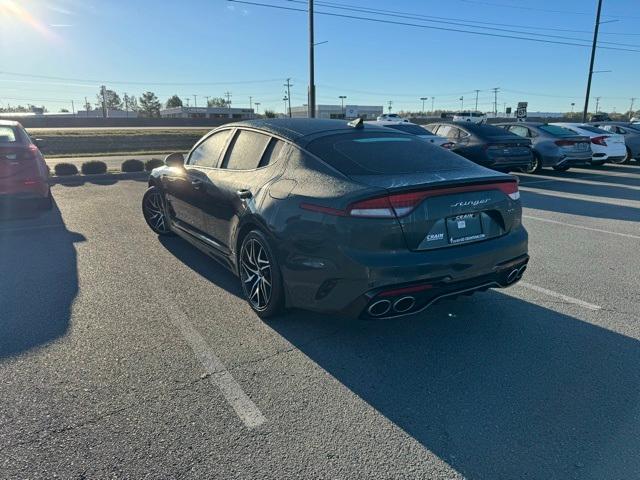 2022 kia stinger gt-line