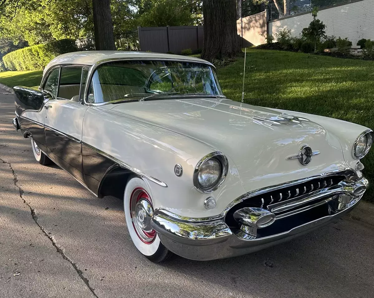 1955 oldsmobile super 88 coupe white
