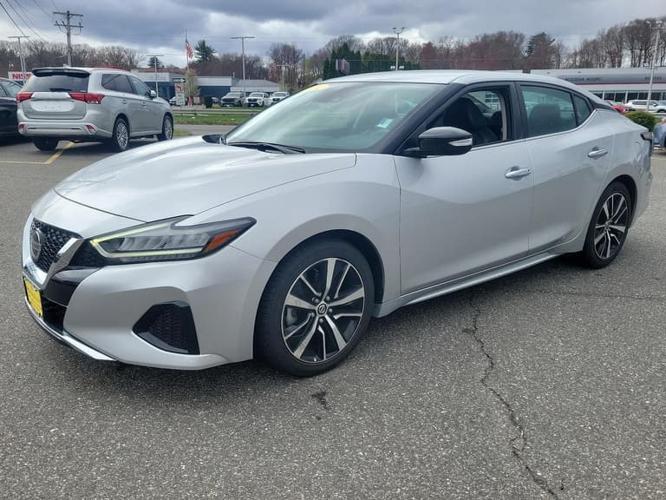 2022 nissan maxima sv in west springfield, massachusetts