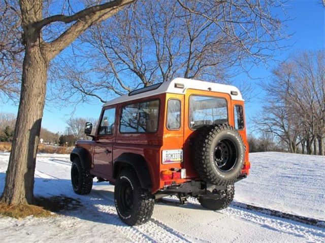 1988 land rover defender santana