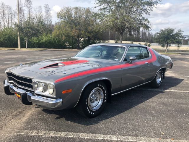 1974 pymouth road runner