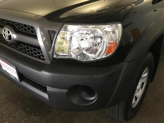 2011 toyota tacoma base 4x4 base 2dr regular cab 6.1 ft sb 5m for sale in bow, new hampshire