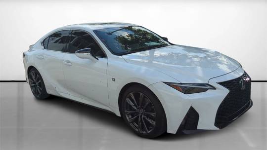 2022 Lexus IS