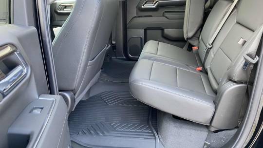 new 2024 chevrolet silverado 1500 lt trail boss crew cab short bed 4wd