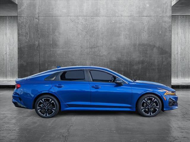 2021 kia k5 gt-line