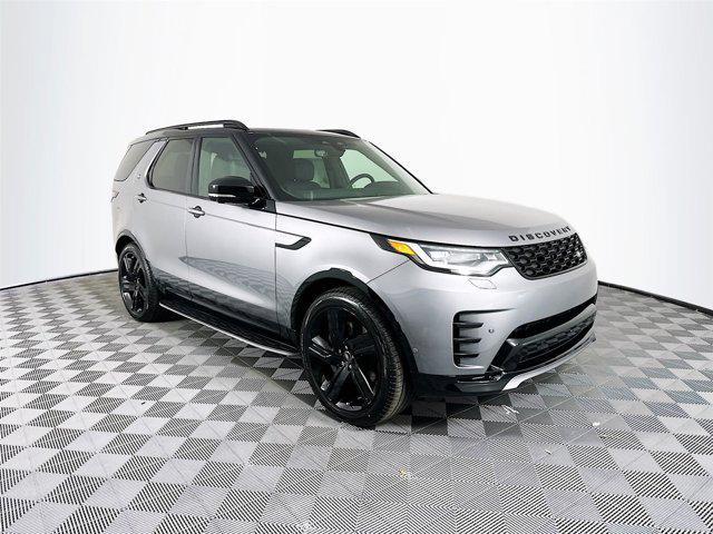2024 land rover discovery p360 dynamic se