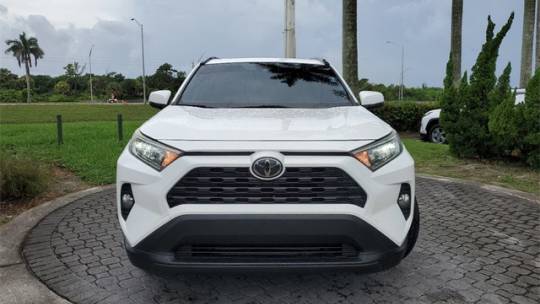 2019 toyota rav4 xle premium
