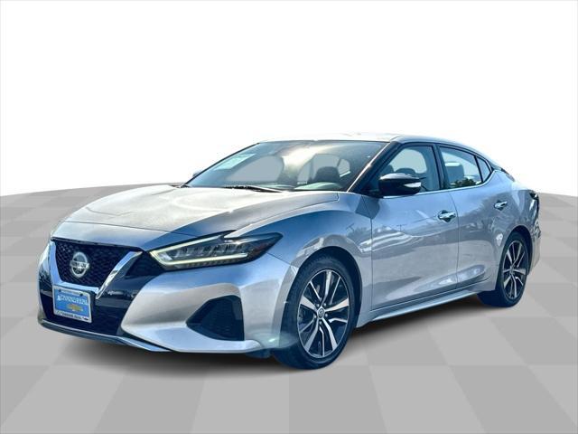 2021 nissan maxima sv
