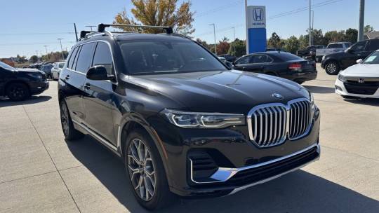 2021 BMW X7