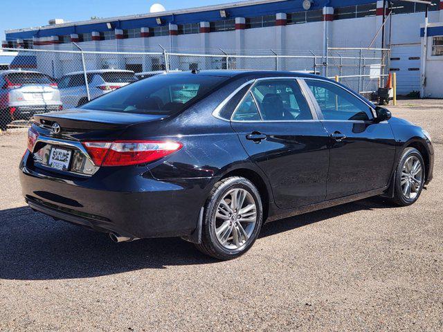 2017 toyota camry se