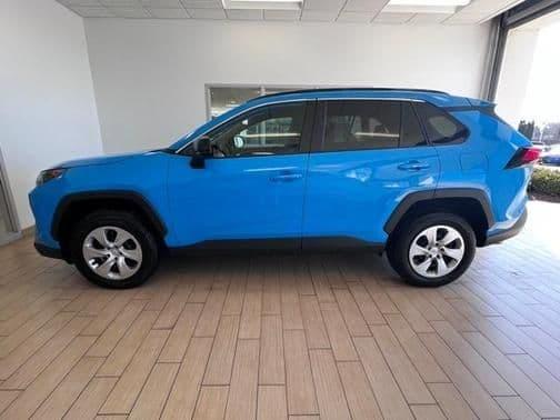 2021 toyota rav4 le in sheboygan, wisconsin