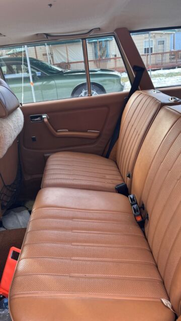 1979 mercedes-benz 300td wagon. we even have the owner's manual!
