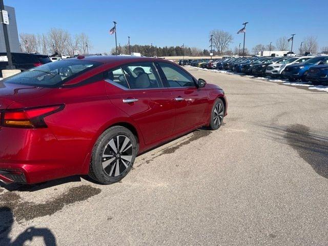2020 nissan altima 2.5 sv in birch run, michigan