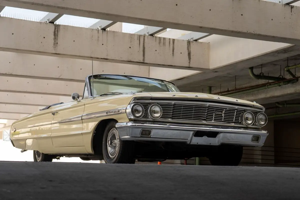 ford galaxie 500 xl 1964 convertible - yellow with black interior