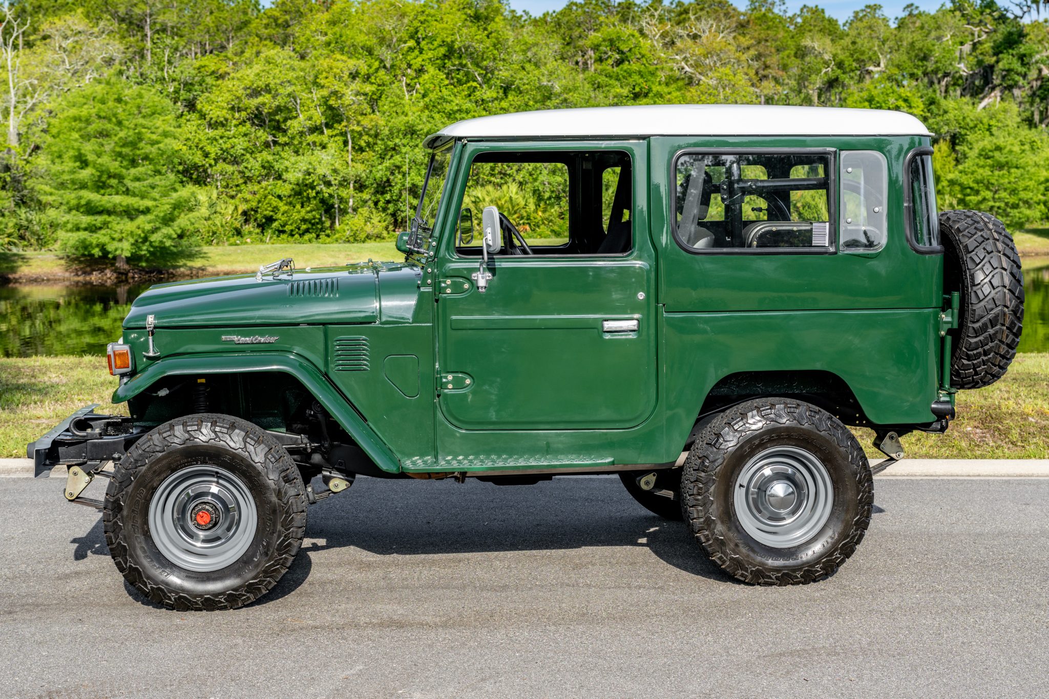 1983 toyota land cruiser fj40