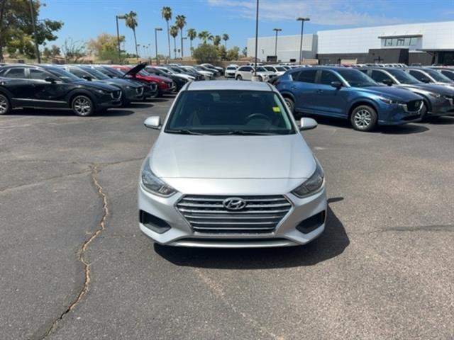 2019 hyundai accent se