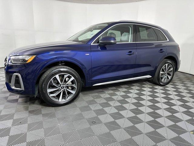 2022 audi q5 45 s line premium plus