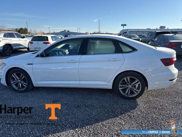2021 volkswagen jetta 1.4t r-line