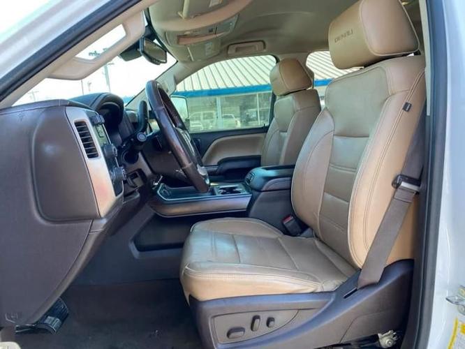 2017 gmc sierra 2500 hd crew cab denali pickup 4d 6 1/2 ft in harrisonville, missouri