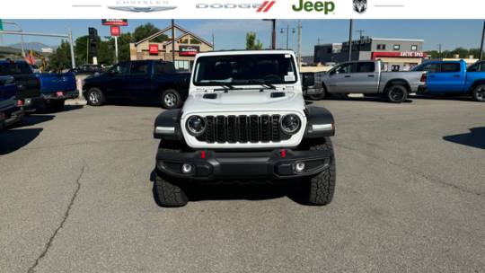2024 Jeep Gladiator