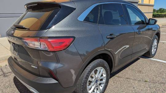 2020 Ford Escape
