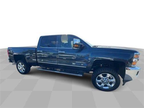 2017 chevrolet silverado 2500