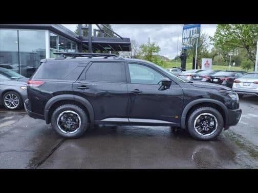 2024 nissan pathfinder rock creek in vancouver, washington