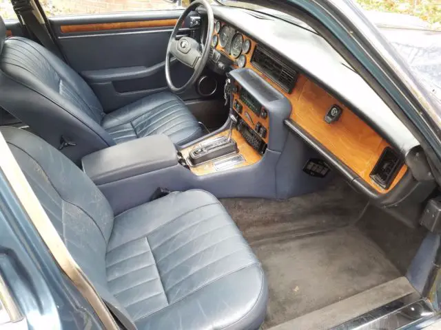 jaguar 1986, xjc, 59k miles, metalic blue