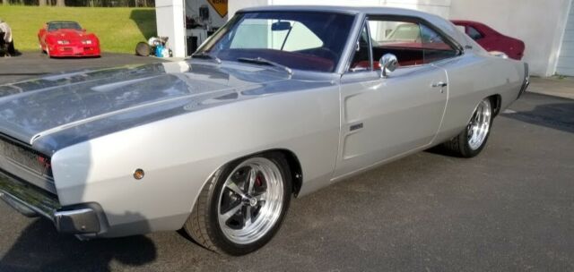 1968 dodge charger hemi rt