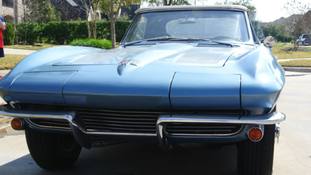 1963 chevrolet corvette base convertible 2-door 5.3l