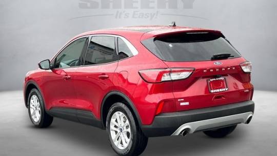 2020 ford escape se