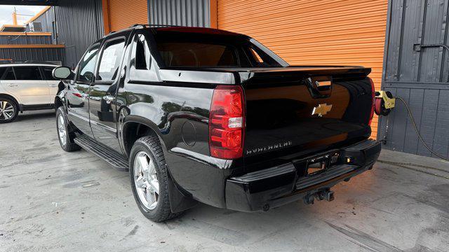 2013 chevrolet avalanche ltz