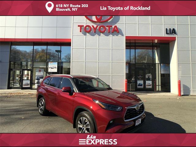 2022 toyota highlander xle