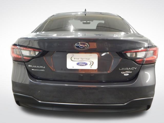 2022 subaru legacy premium