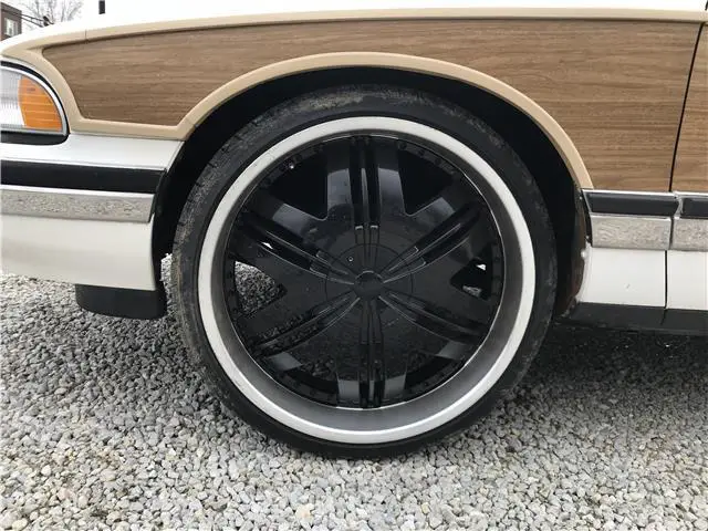 1992 buick roadmaster estate wagon white automatic