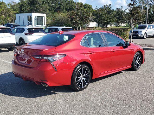 2021 toyota camry se