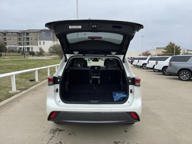 2020 toyota highlander limited