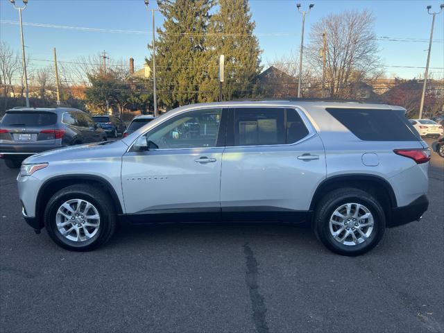 2021 chevrolet traverse lt leather