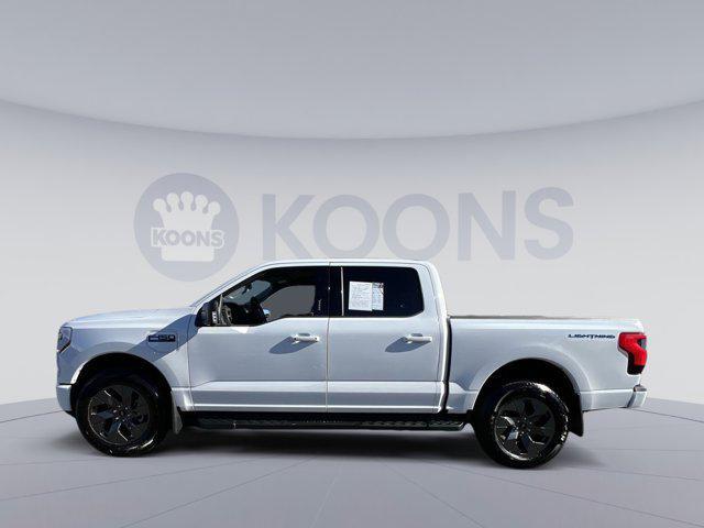 2024 ford f-150 lightning flash