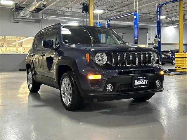 2021 jeep renegade latitude 4x4