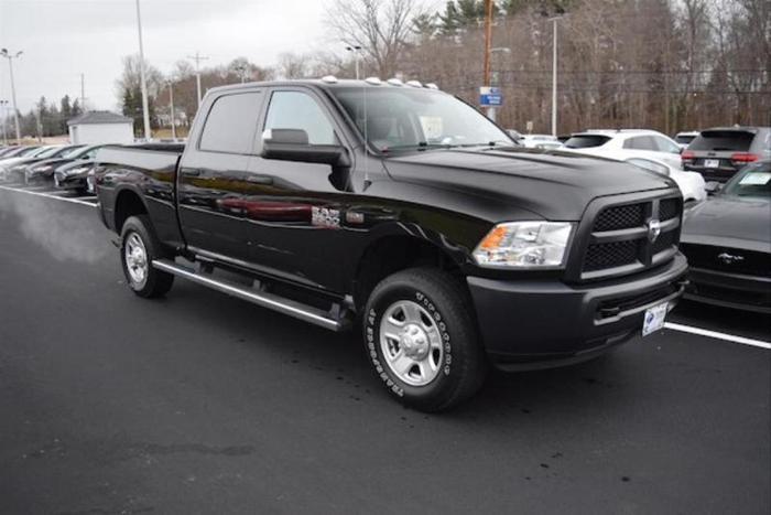 2016 ram ram pickup 3500 tradesman 4x4 tradesman 4dr crew cab 6.3 ft. sb srw pickup for sale in east greenwich, rhode island